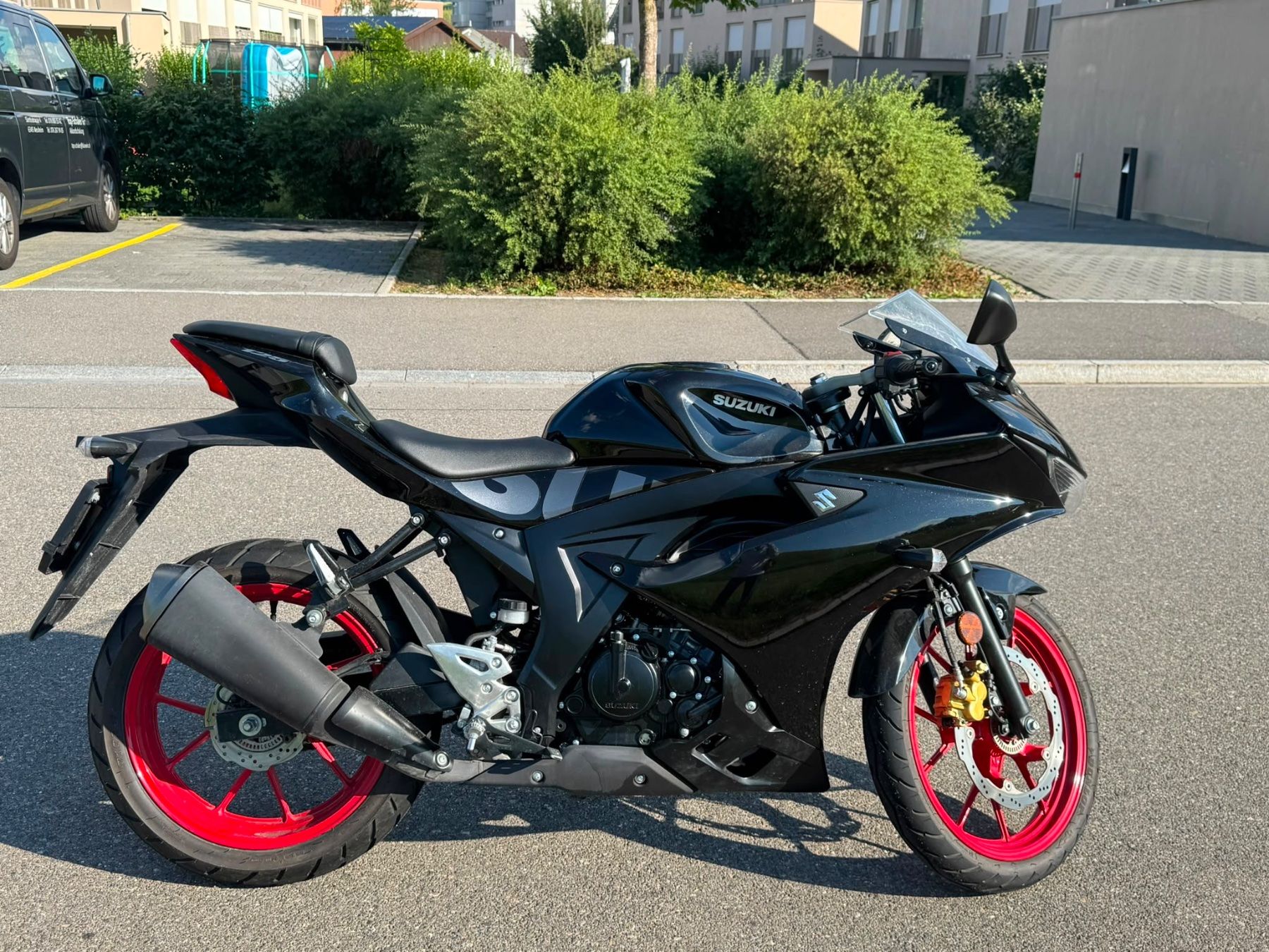 Suzuki Enduro: Suzuki GSX-R125. – Gebraucht aus Neuheim von mae_bsn9 2