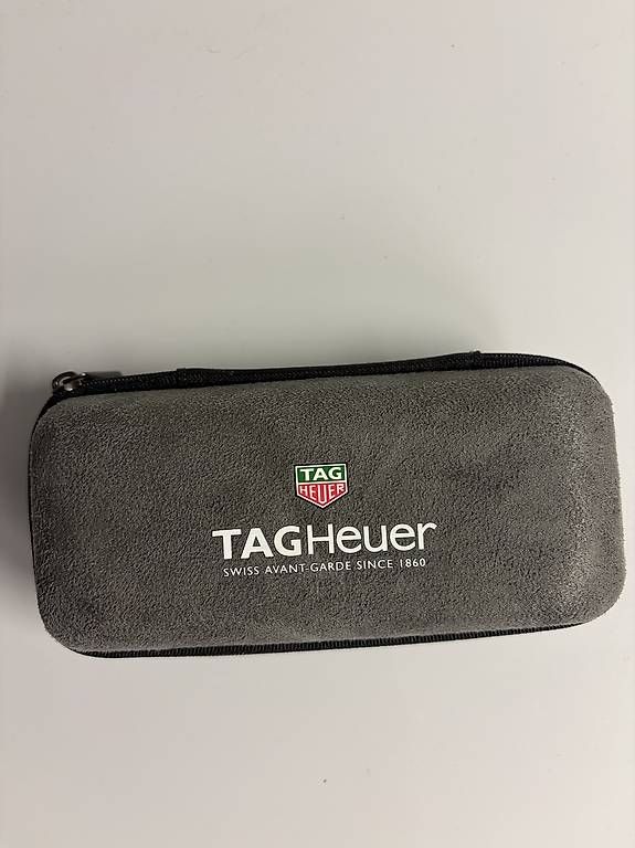 Scatole porta orologi: Uhrenetui TAG HEUER, grau – Nuovo e nell'imballaggio originale da Gümligen venduto da 55_44 1