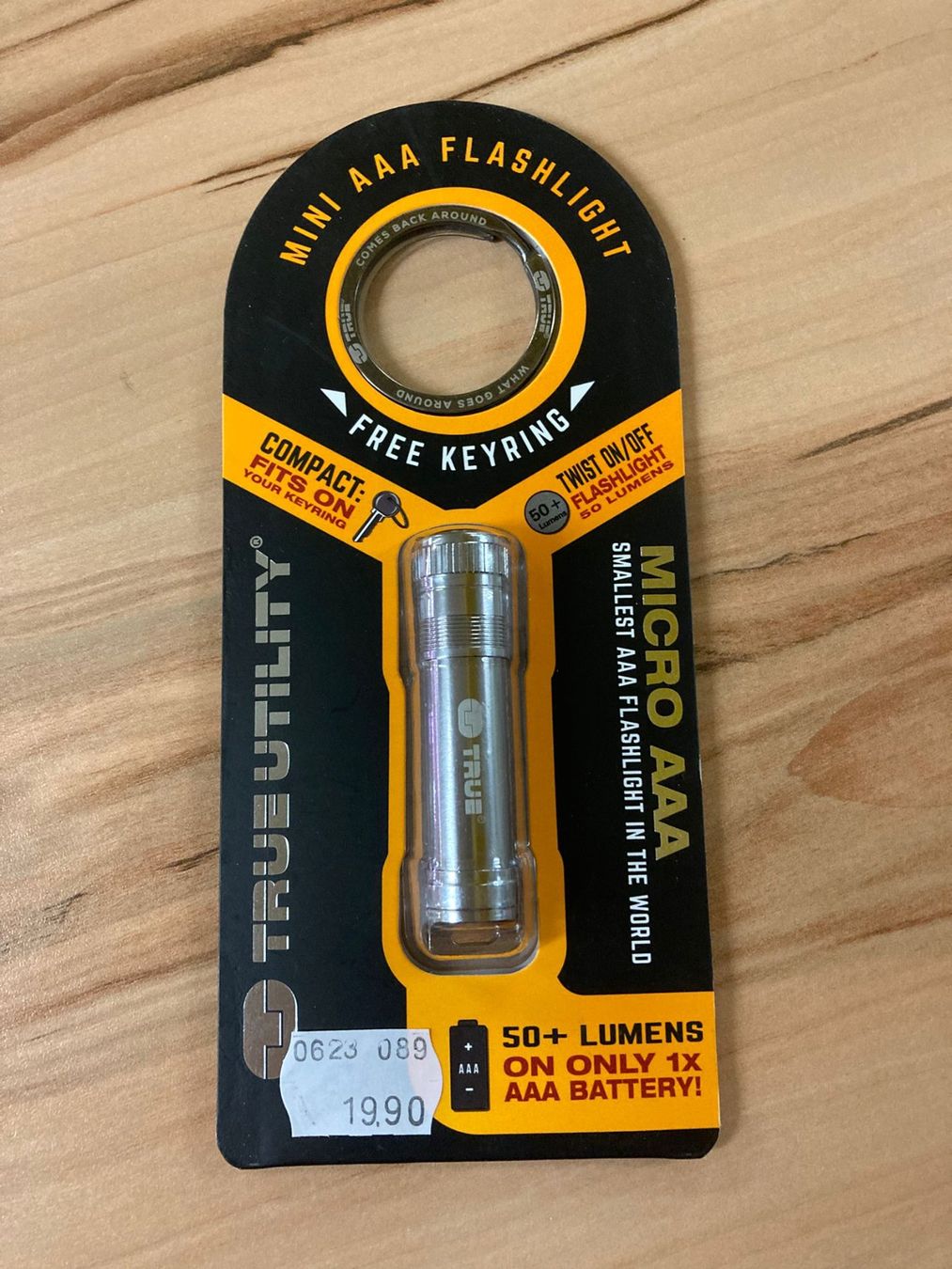 Lampade: Mini AAA Flashlight mit Schlüsselring von True Utility – Nuovo e nell'imballaggio originale da Buchs SG venduto da Pocolocoli