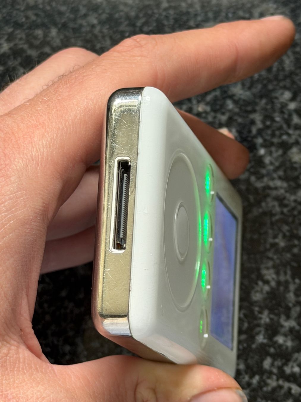 Apple Lecteur media portable: iPod classic 3rd generation – D'occasion à Lausanne par loz_5ywk 2