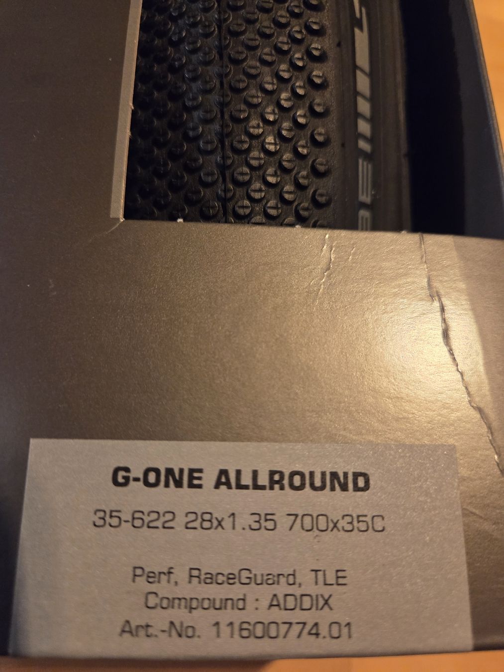 Pezzi di ricambio: Schwalbe G-One Allround 700x35C – Nuovo e nell'imballaggio originale da Willisau venduto da bioBIZZ 1
