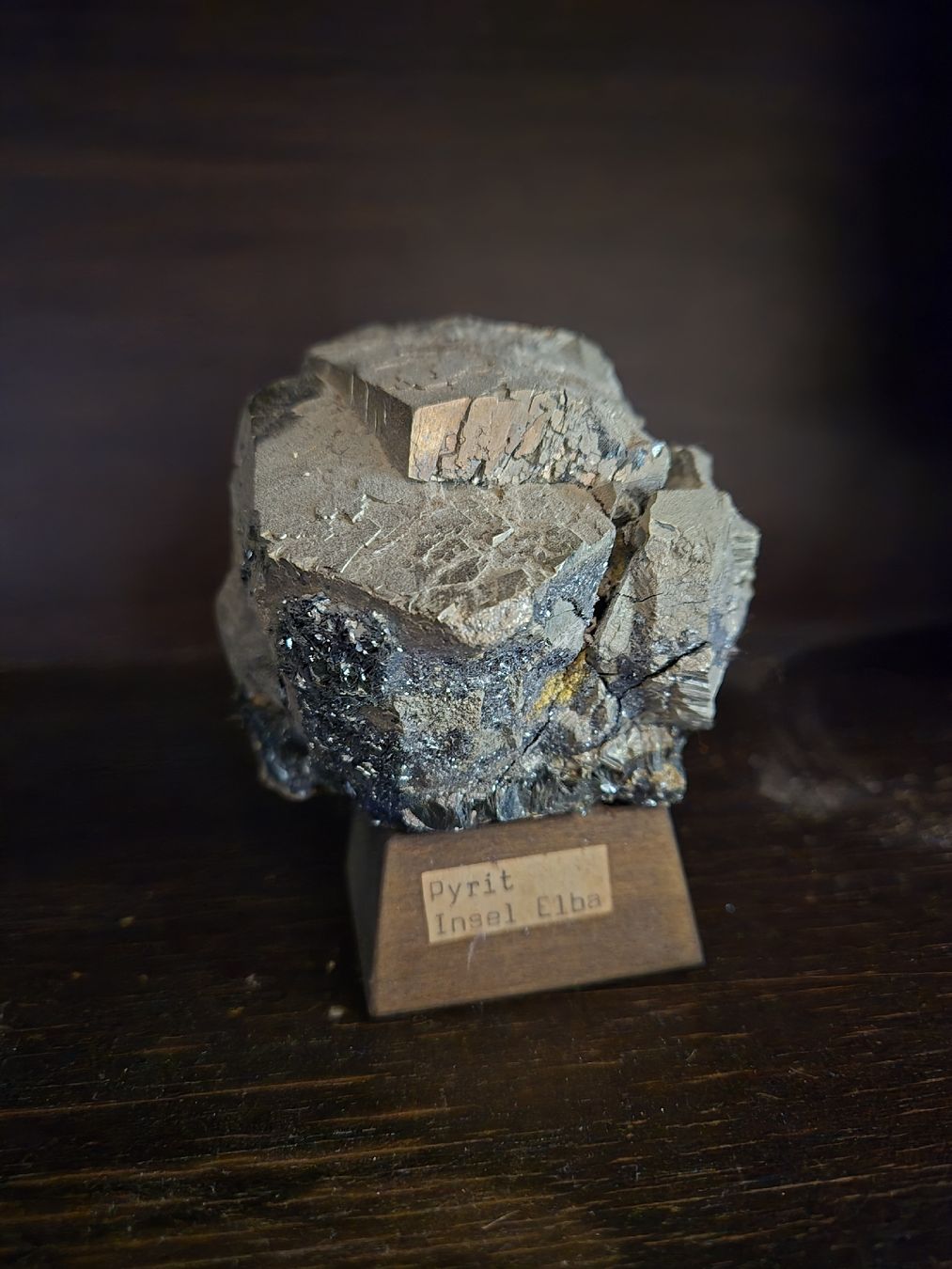 Minerali & Pietre curative: Pyrit Insel Elba – Usato da Luzern venduto da King_anubis
