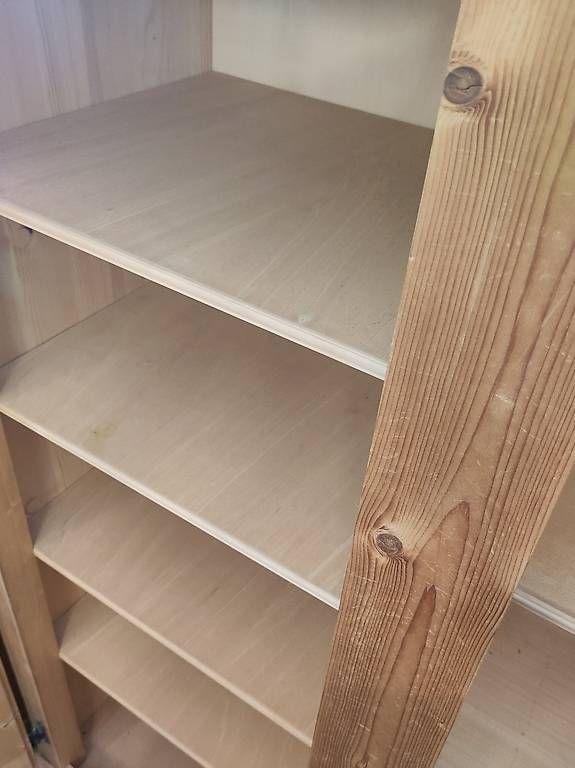 Armadi: Bauernschrank / Kleiderschrank gesteckt – Usato da Pratteln venduto da Cartonsducoeur_bl 7