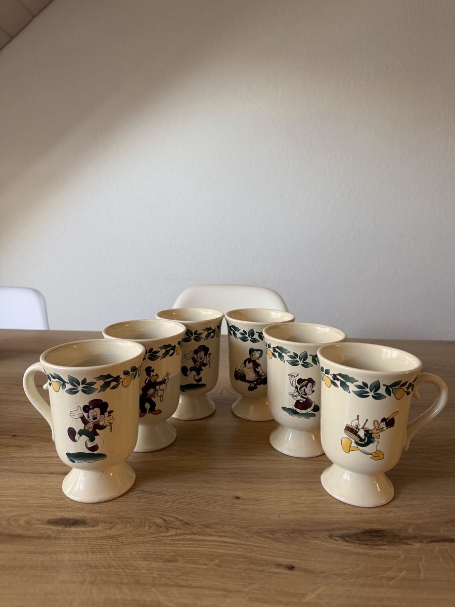 Disney Tasses: Tasses Disney – D'occasion à Nyon par ine_m57q