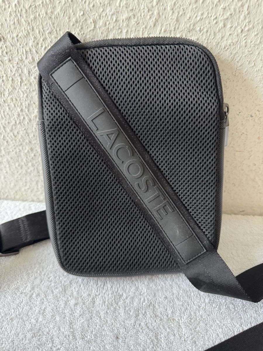 Lacoste Taschen: Lacoste Umhängetasche – Neu und originalverpackt aus Lenzburg von Meister_k 2