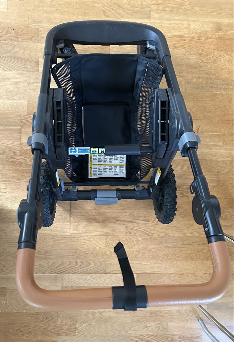 Emmaljunga Carrozzine: Poussette Emmaljunga NXT90 + accessoires  – Usato da Fribourg venduto da Elenalila 8