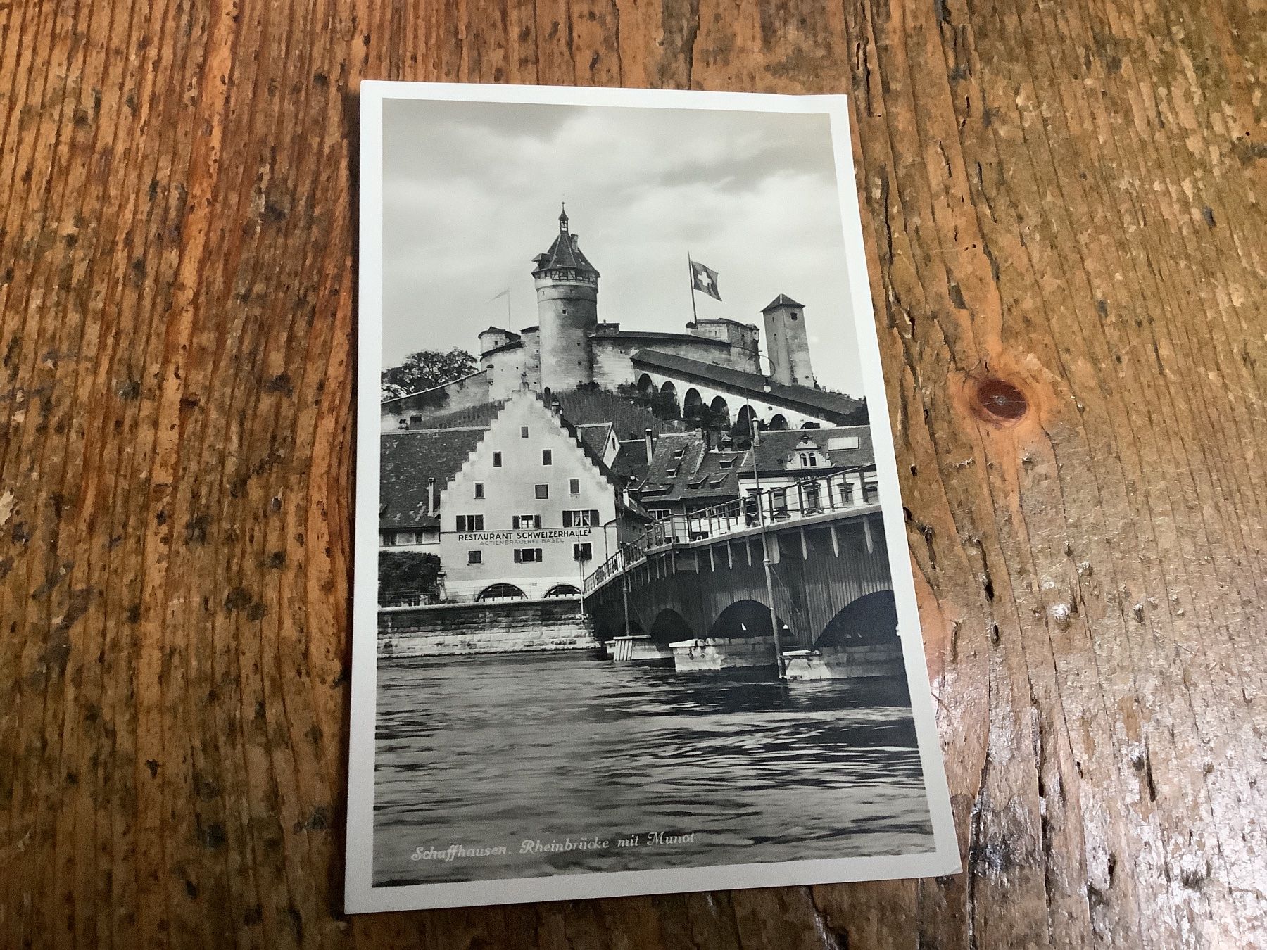 Cartoline postali: Alte Ansichtskarte Schaffhausen Rheinbrücke mit Munot – Usato da Flaach venduto da Monisoldshop