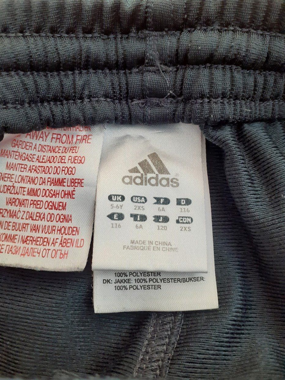 Adidas Pantaloni: Sport Hose Adidas – Usato da Dübendorf venduto da Fip05 1