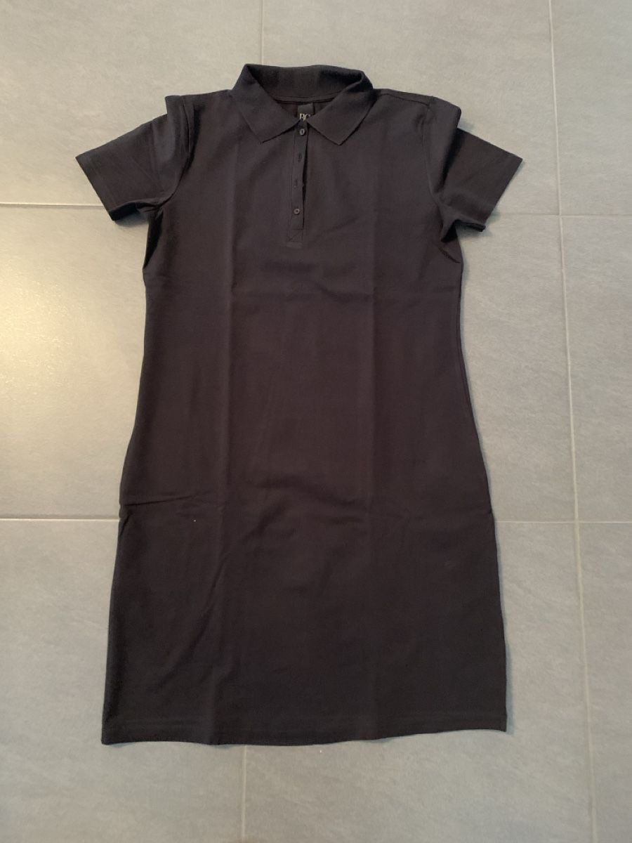 Kleider: Robe – Gebraucht aus Collombey von amina36