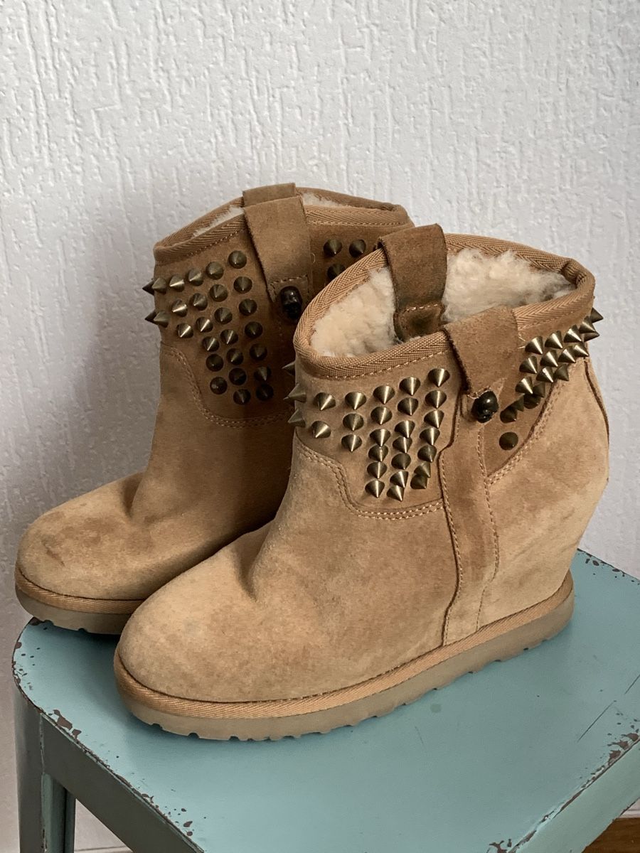 Ash Damenschuhe: Bottines ASH 💥compensées daim taupe cloutées - 38.5 – Gebraucht aus Lausanne von Xiaoxi 9