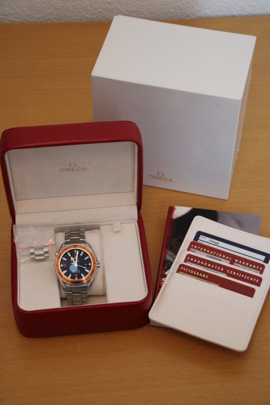 Omega Orologi: OMEGA Seamaster Planet Ocean 600m 45,5mm – Usato da Bettingen venduto da Siobhan02 1