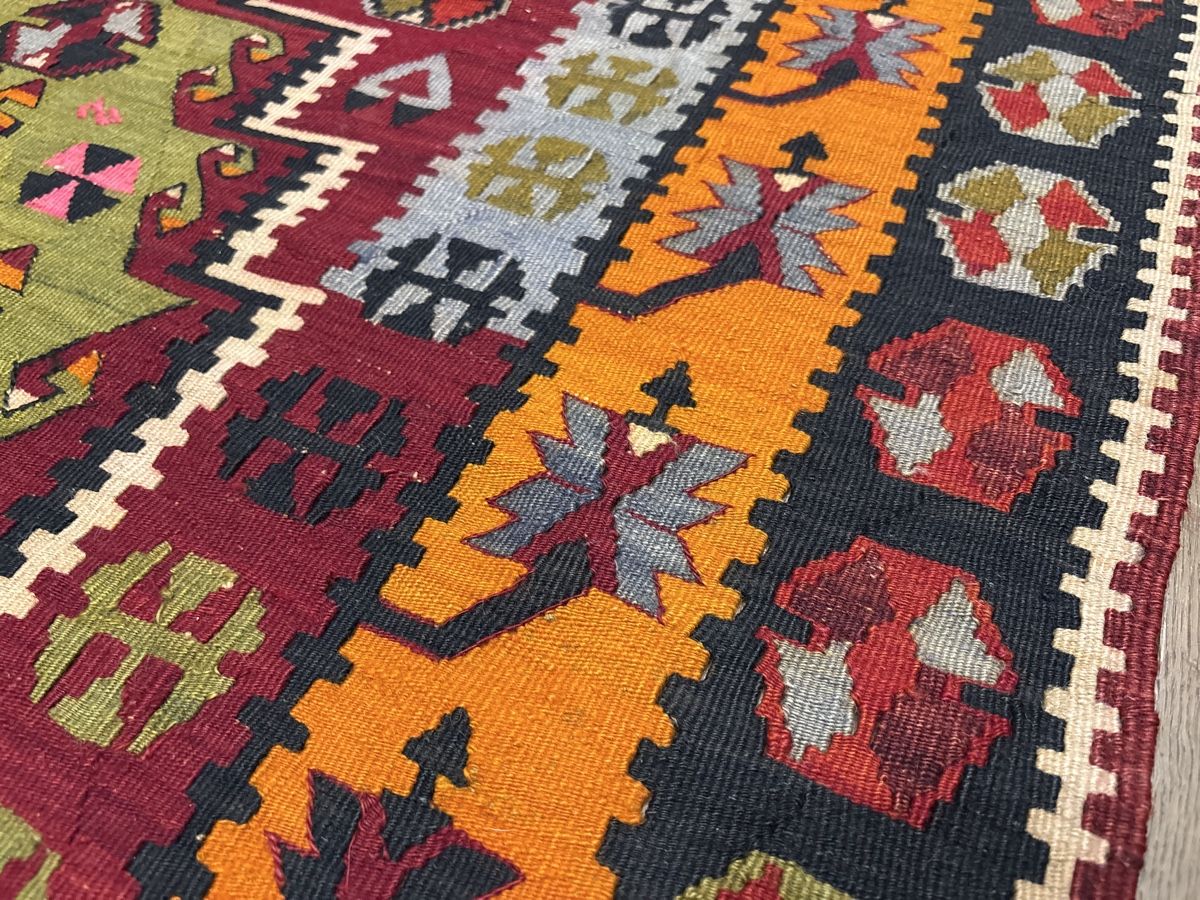 Tappeti: Kelim der extra Klasse – Usato da Bennau venduto da Mayer_Carpets 9
