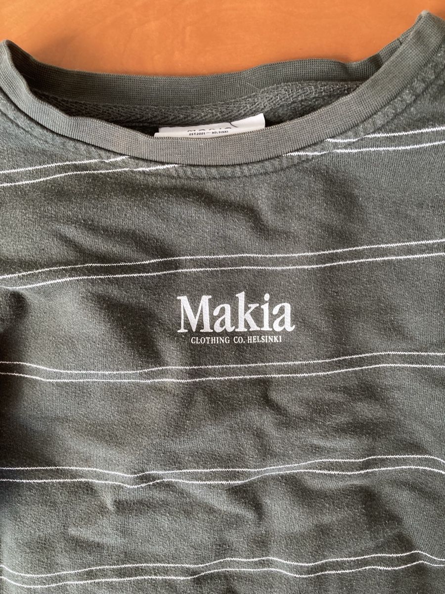 Pullover & Sweatshirts: MAKIA Sweat Shirt size 140 – Gebraucht aus Winterthur von niemim 1