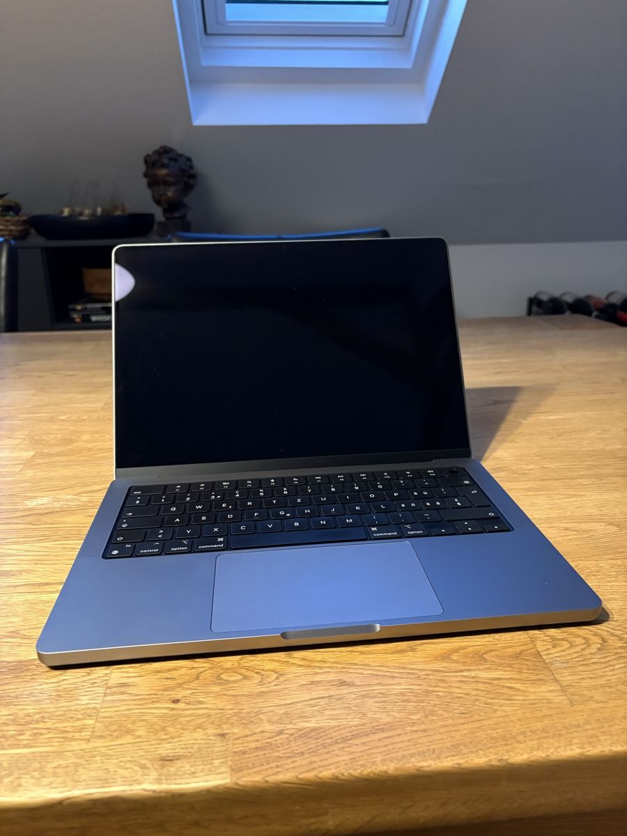 Apple Portables: Apple MacBook Pro 14 Zoll, M1 Pro – D'occasion à Basel par Polomaner1