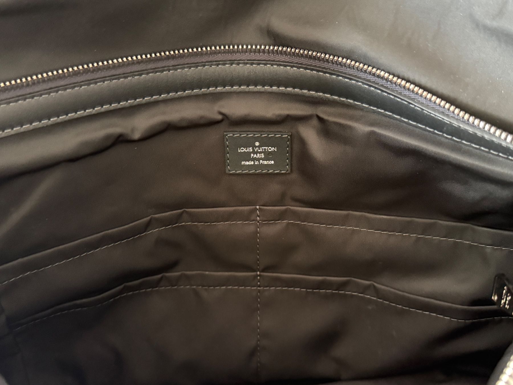 Louis Vuitton Sacs: Louis Vuitton Messenger Bag, Americas Cup, 2017. – D'occasion à Zürich par geo_rslt 4