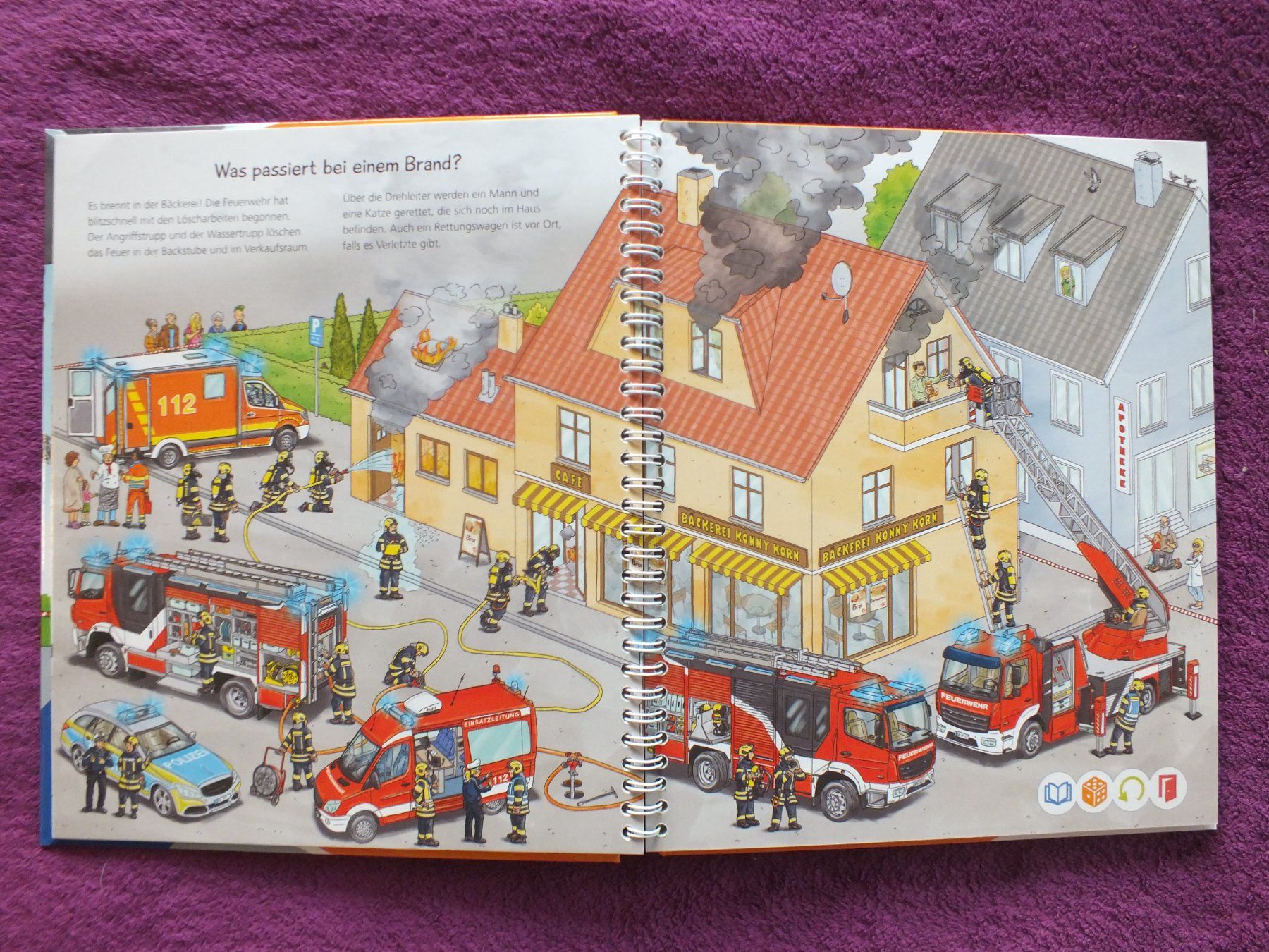 Bücher: Tiptoi Buch - bei der Feuerwehr – Gebraucht aus Müllheim Dorf von Seeeule01 4