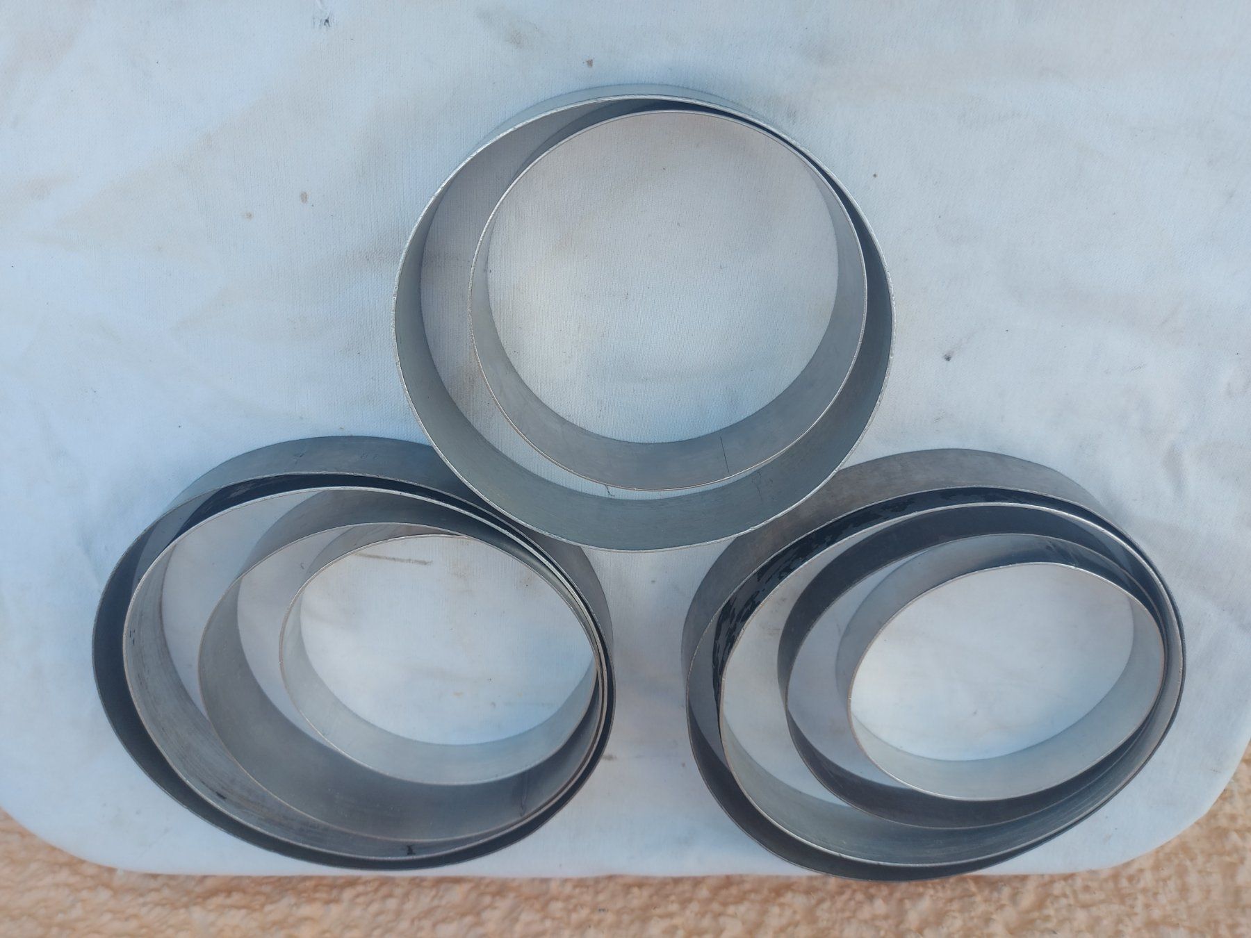 Backformen: Backformen Ringe Set Metall 10-teilig verschiedene Grössen – Gebraucht aus Rheinau von profitronic.shop 7