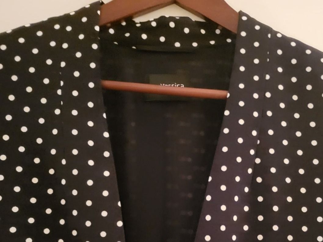 C&A Jacken: Damenblazer Yessica Tailored C&A – Neu (gemäss Beschreibung) aus Basel von sci_67ms 1