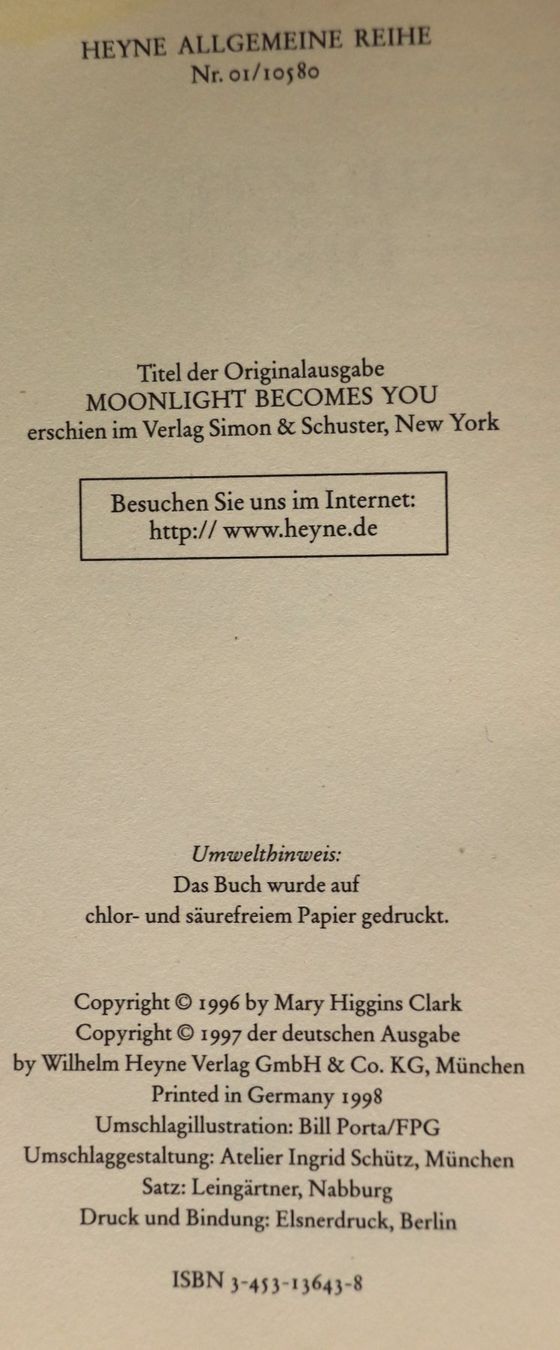 Libri: Mary Higgins Clark - Mondlicht steht dir gut – Usato da Glattfelden venduto da Vrenely 5