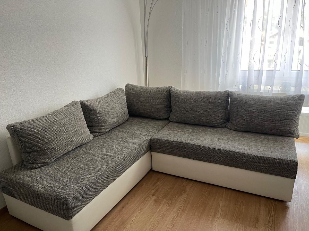 Divani: Sofa, weiss/grau, ausziehbar – Usato da Stans venduto da bet4benz 1