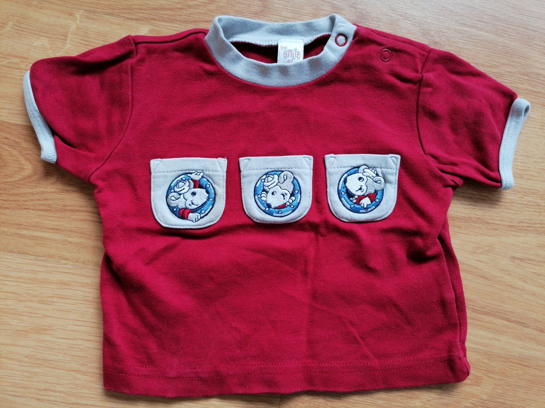 Camicie, Top & T-shirt: T-shirt Gr 62 – Usato da Büttikon AG venduto da Amineah