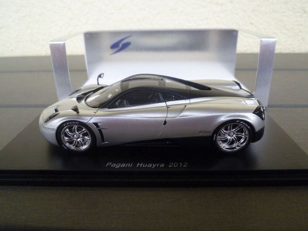 Modellini d'auto: Pagani Huayra (2012) – Nuovo e nell'imballaggio originale da Flawil venduto da Imperiosud 4
