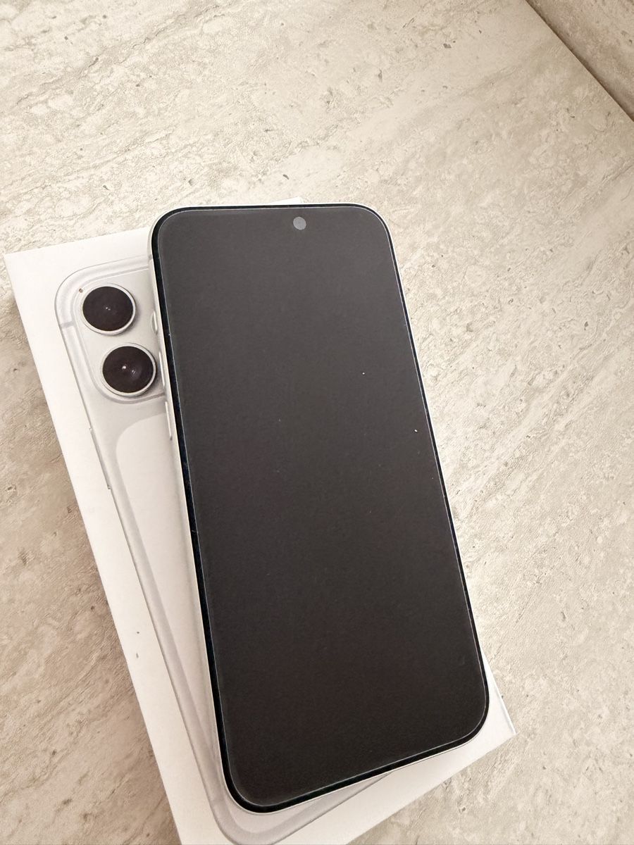 Apple Handys / Smartphones: iPhone 17 Pro Max Silver 512GB – Gebraucht aus Oetwil am See von sab_66lg 1