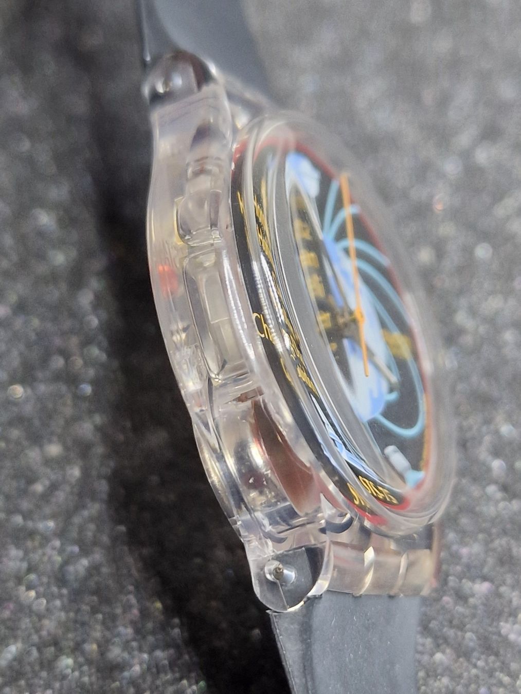Swatch Orologi: 1995 Swatch ACCESS TO SPACE SKZ100, 34mm – Nuovo e nell'imballaggio originale da Bülach venduto da TimeDealsNow 4