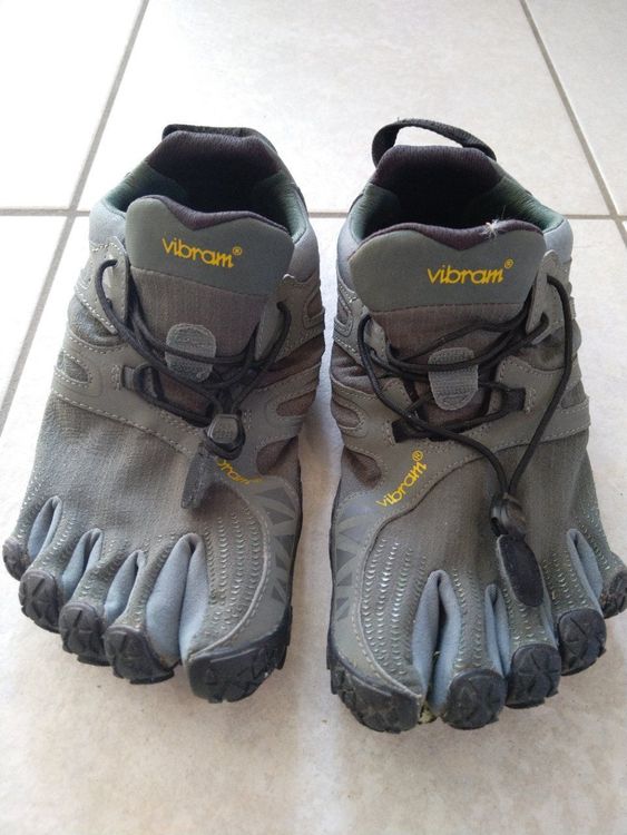 Barfuss-Schuhe Vibram Grösse 41 (Gebraucht) in Rüdlingen für CHF 30 ...