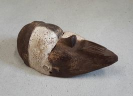 Geschnitzte Afrikanische Maske aus Holz