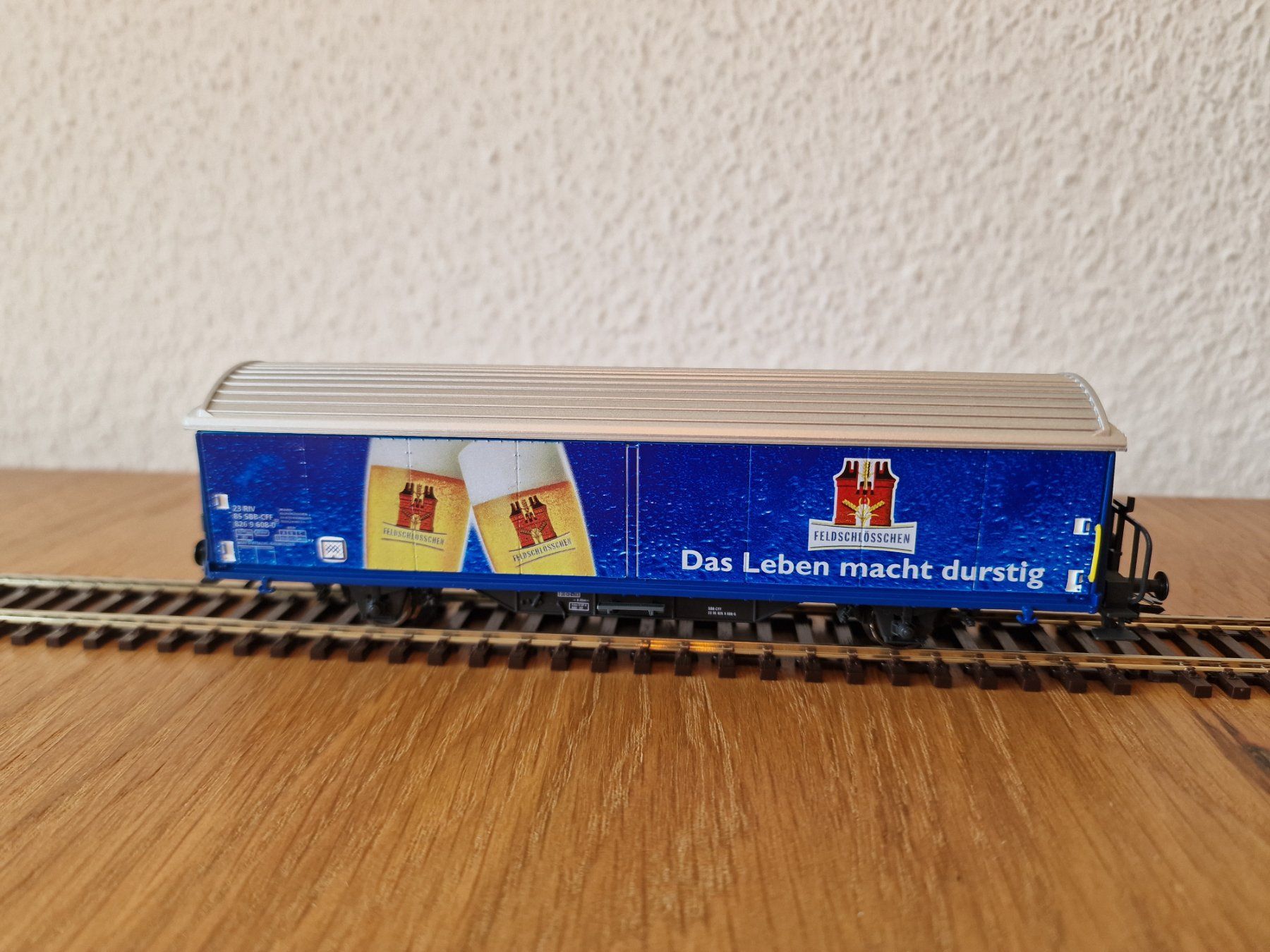 Märklin Modellini di ferrovie: SBB Feldschlösschen Güterwagen H0 – Usato da Matten b. Interlaken venduto da lor_hr9w 1