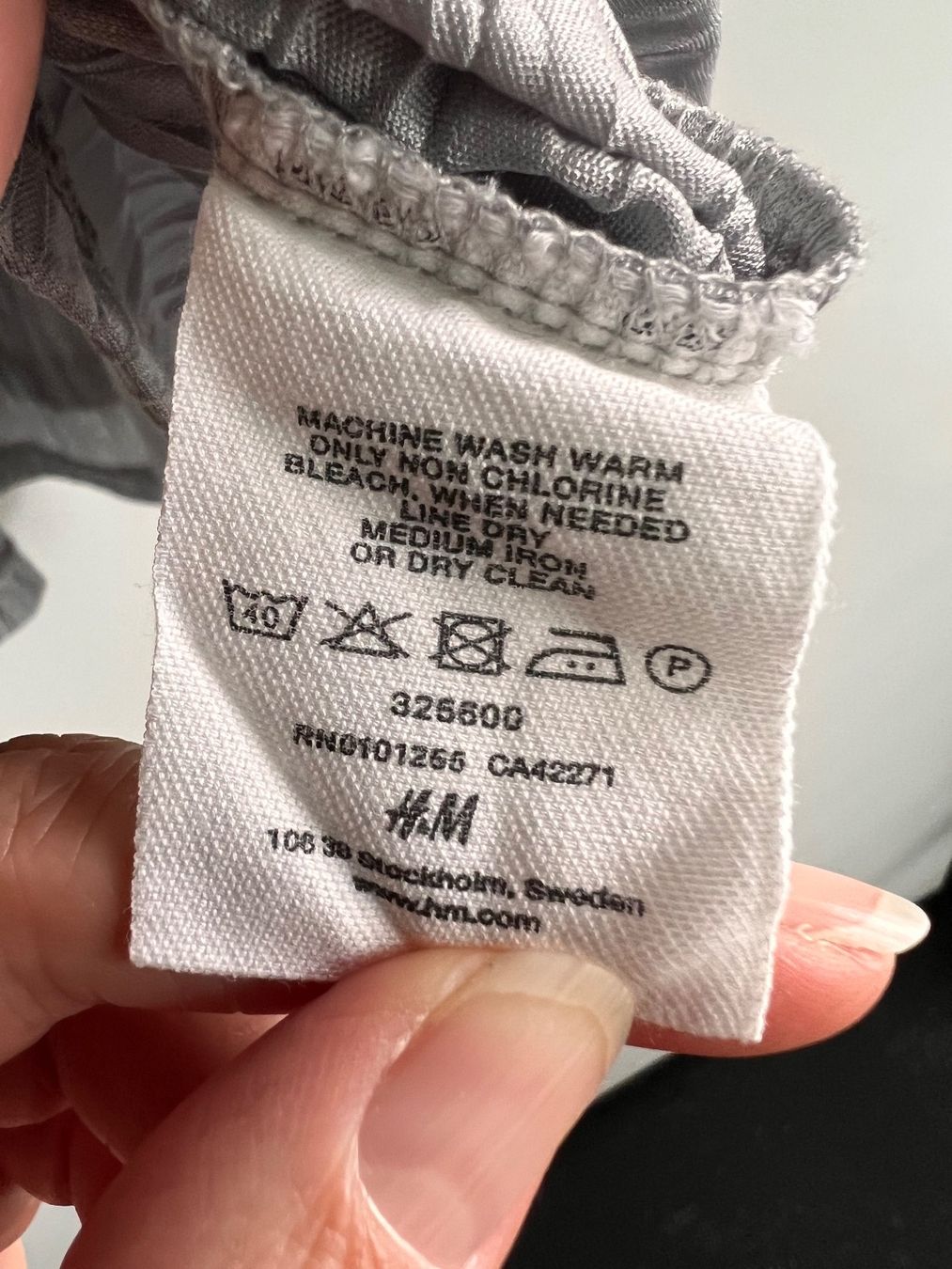 H&M Top: Silber Top – Usato da Zürich venduto da Cdefinitiv 3