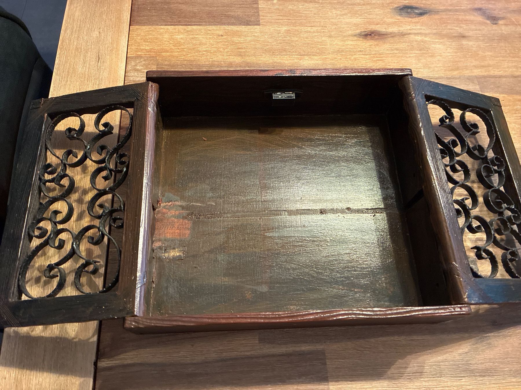 Altro per la casa: Altes Holzkästchen – Usato da Schübelbach venduto da Hecht11. 1