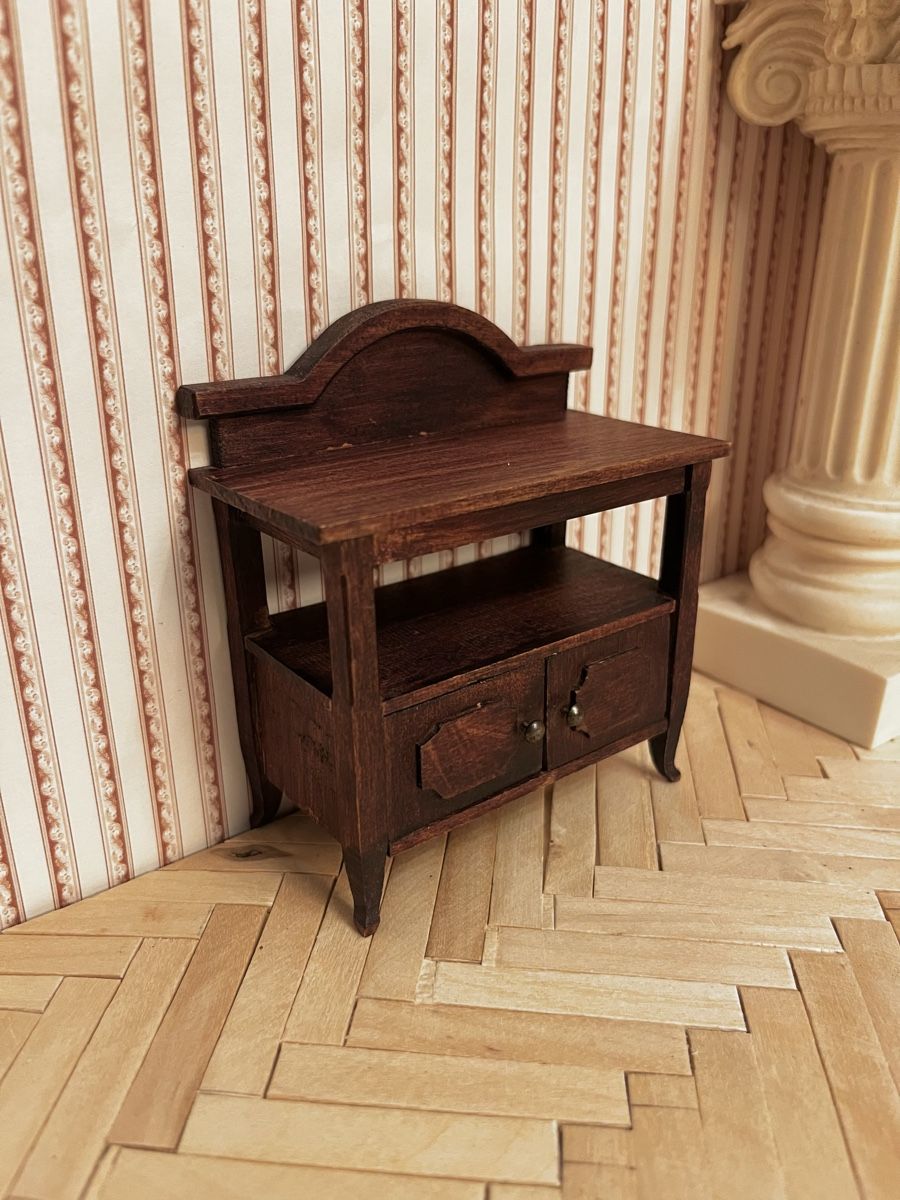Case e mobili per bambole: Puppenkommode aus Holz – Usato da Brugg AG venduto da Faint.Memory 4