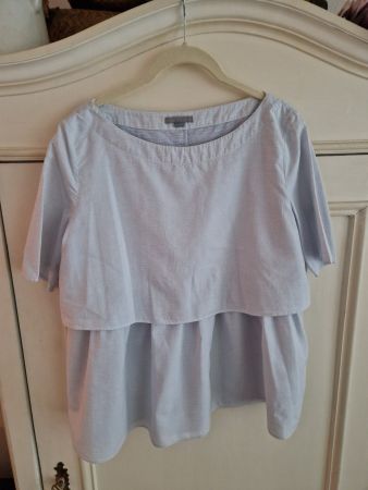 COS Bluse mit Volant