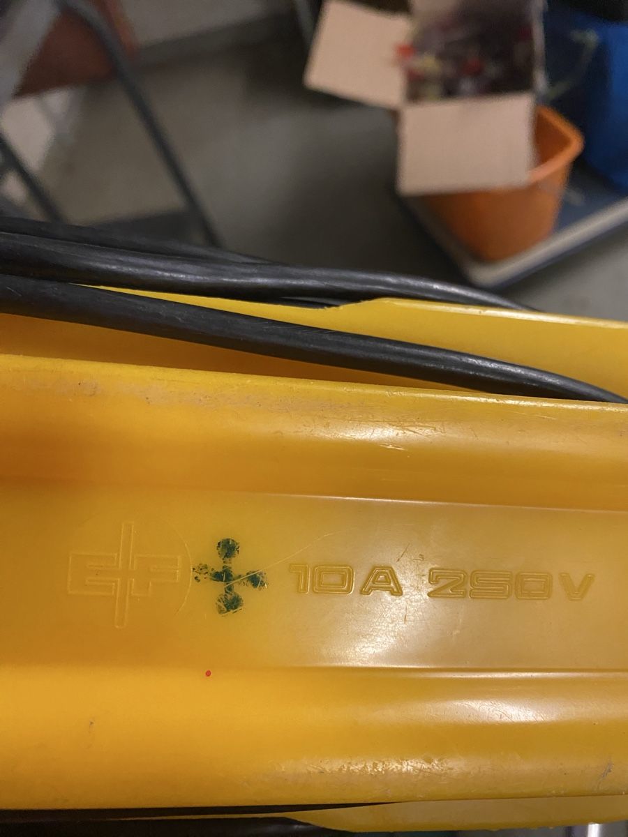 Cavi: Kabelrolle – Usato da Langenthal venduto da flower101 2