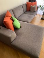 Gemütliches Ecksofa mit Chaiselongue, Grau, Top Zustand! ...