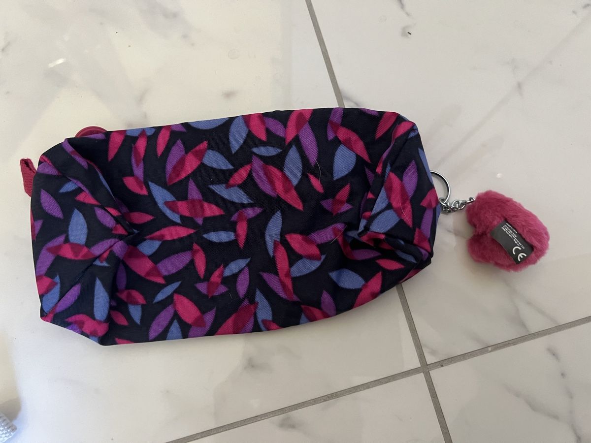 Kipling Altro in Scrittura & Disegno: Kipling trousse neuve, Kipling Stift Etui Neu – Nuovo (secondo la descrizione) da COLOGNY venduto da fleurdelys84 3