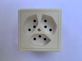 1 Feller Steckdosen AP EDIZIOdue 3×T13 + 1 Stück 2xT13 weiss