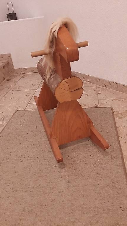 Giocattoli: Schaukelpferd aus Holz Schaukel – Usato da Steffisburg venduto da Globas 1
