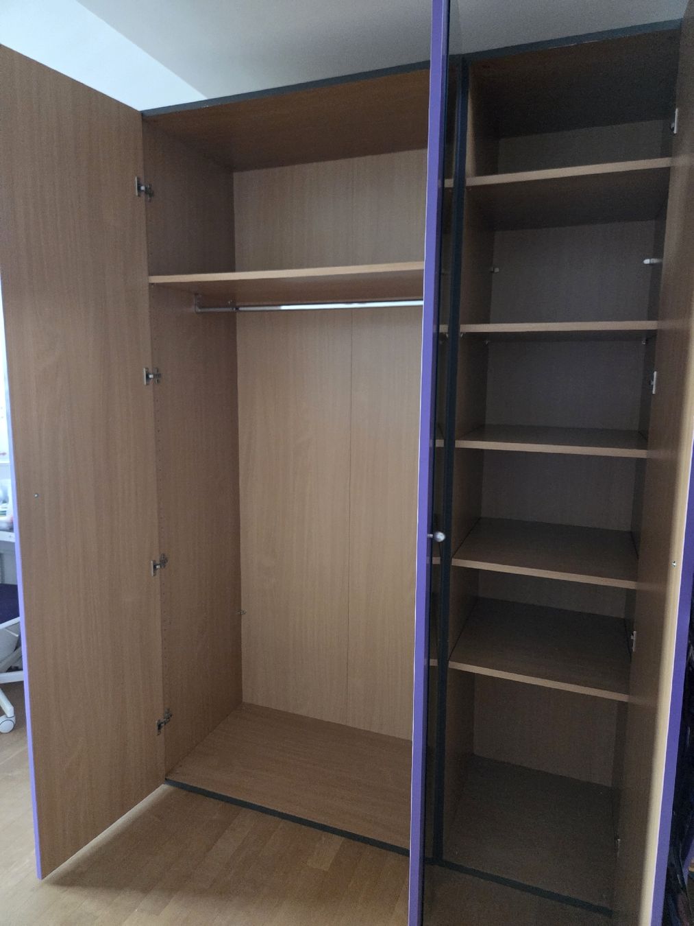 Armadi: Kleiderschrank – Usato da Wetzikon ZH venduto da Chanchi 2