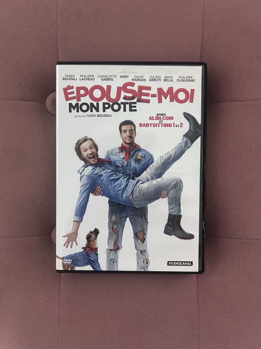 Tous les DVDs: DVD Épouse-moi mon pote  – D'occasion à Genève par Sarahchge