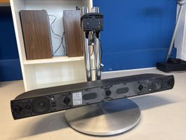 BeoVision 7-32 Standfuss mit Soundbar