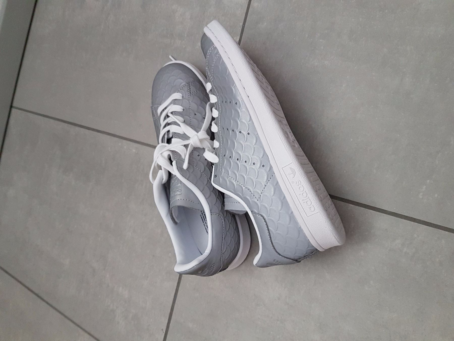 Adidas Scarpe da donna: neu!Adidas original Sneaker limited – Nuovo (secondo la descrizione) da bellinzona venduto da zeus6535 4