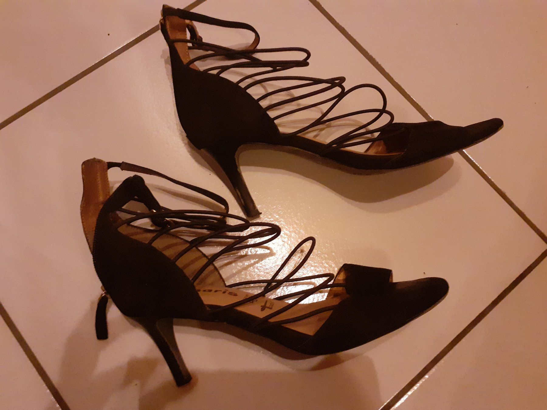 Tamaris Scarpe da donna: Sandales Tamaris – Usato da Boudry venduto da jaq_gjl2 5