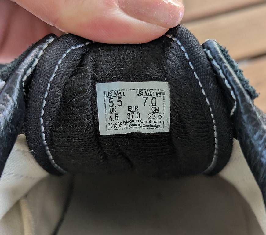 Vans Scarpe da uomo: Vans Schuhe Gr. 37 – Usato da Birr venduto da Liv_Nina 1