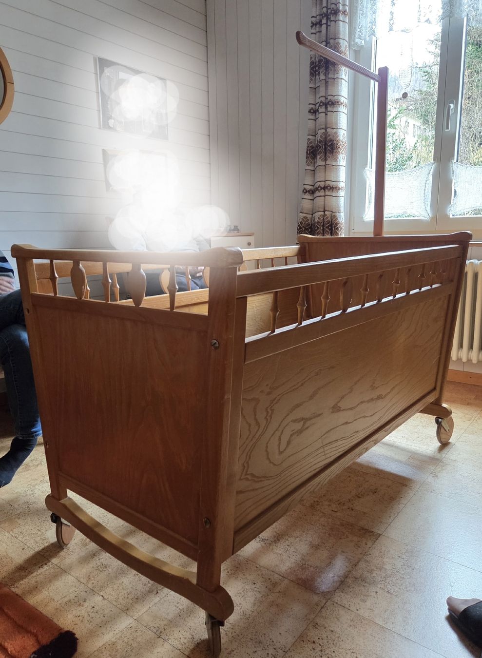 Culle: Kinderbett auf Rollen, Stubenwagen – Usato da Klingnau venduto da Groofty69 6