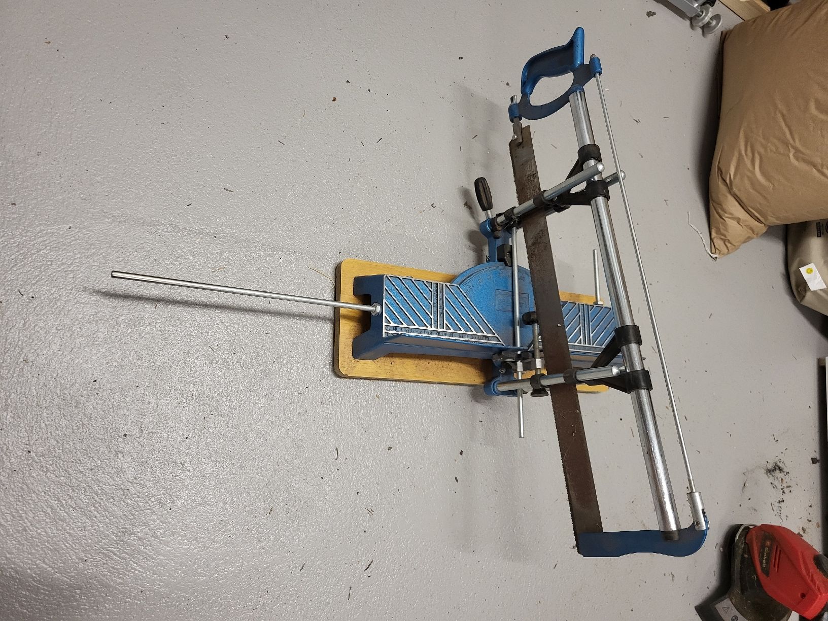 Tous les outils: Vintage mitre saw – D'occasion à Büren an der Aare par pat_ypp6 3
