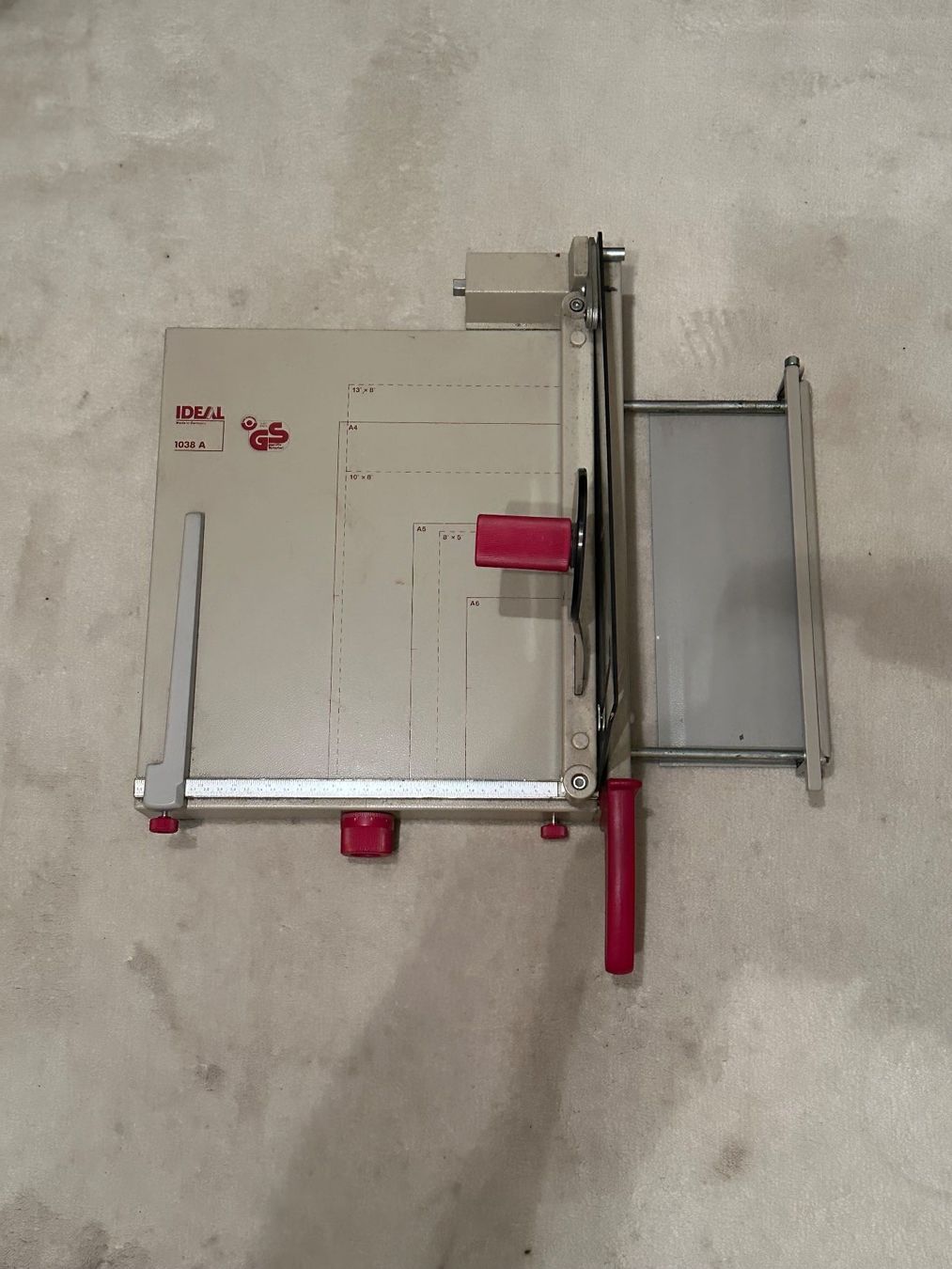 Toutes les machines: Papier Schneidemaschine – D'occasion à Samstagern par Cello07 1