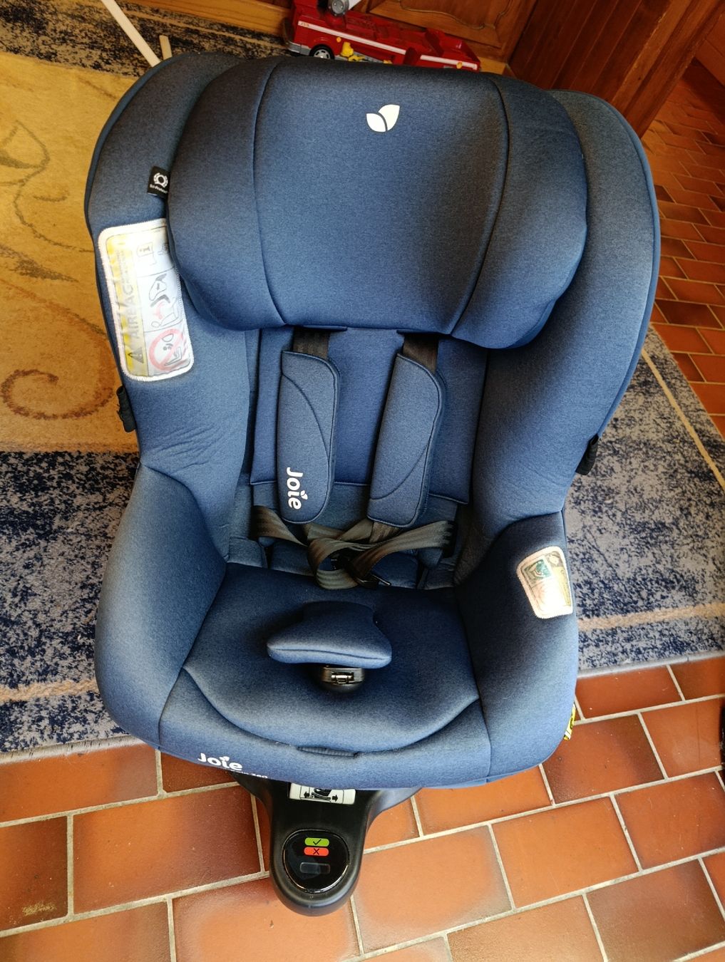 Joie Seggiolini per auto: siège auto Joie spin 360 – Usato da Saint Cergue venduto da qft_5kjh 6